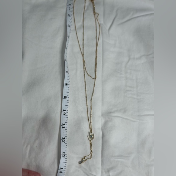 Kate Spade Dainty Daisy White Flower Necklace and Earring matching set - Picture 4 of 10